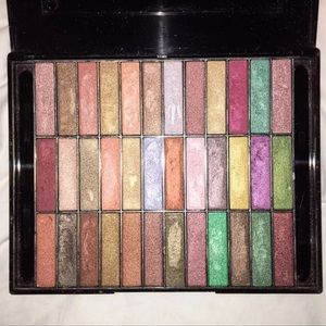 Profusion 36 Palette